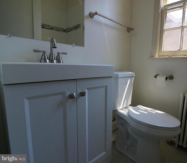 Building Photo - 4482 MacArthur Blvd NW