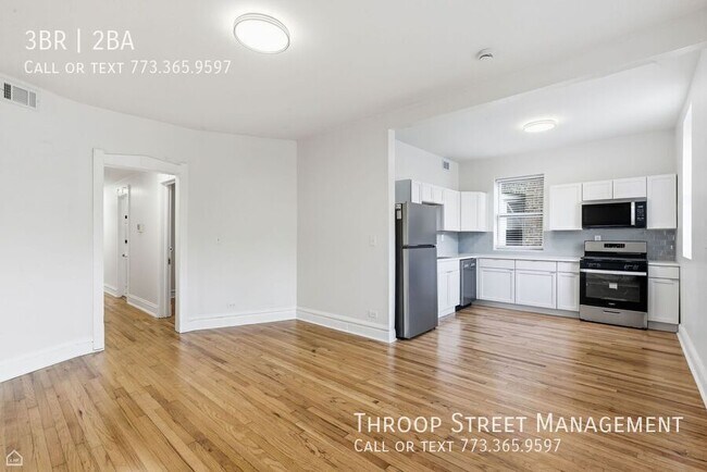 Foto del edificio - 6134 S Vernon Ave