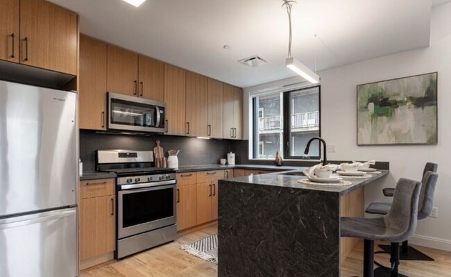 Foto del edificio - 82 Gardner St