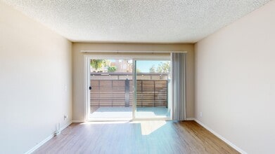 Interior Photo - Huntington Vista