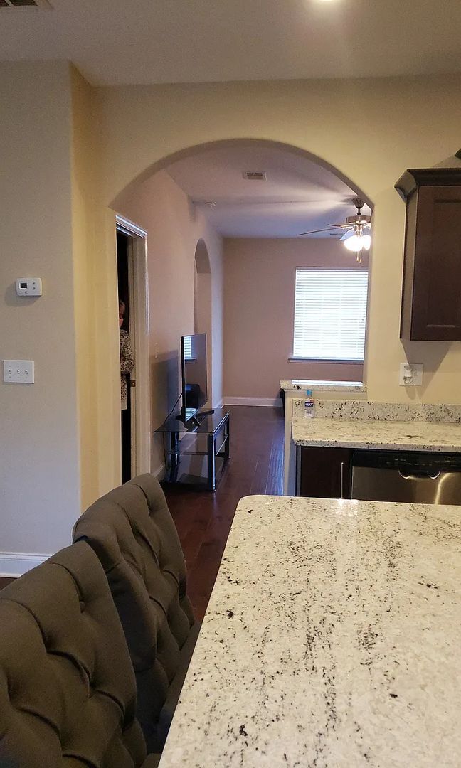 Foto del edificio - Bellevue Townhome in Harpeth Park