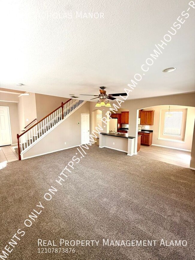 Building Photo - 1250 Nicholas Mnr