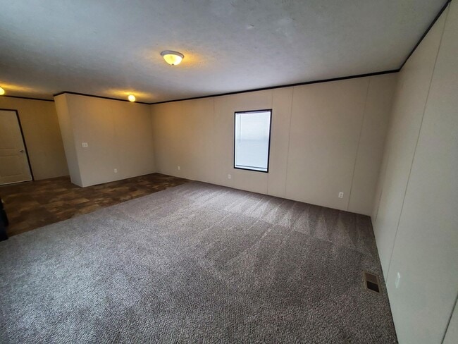 Building Photo - 29 Cardinal Hill Dr