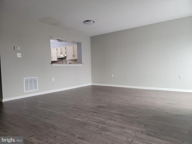 Foto del edificio - 7370 Stream Way