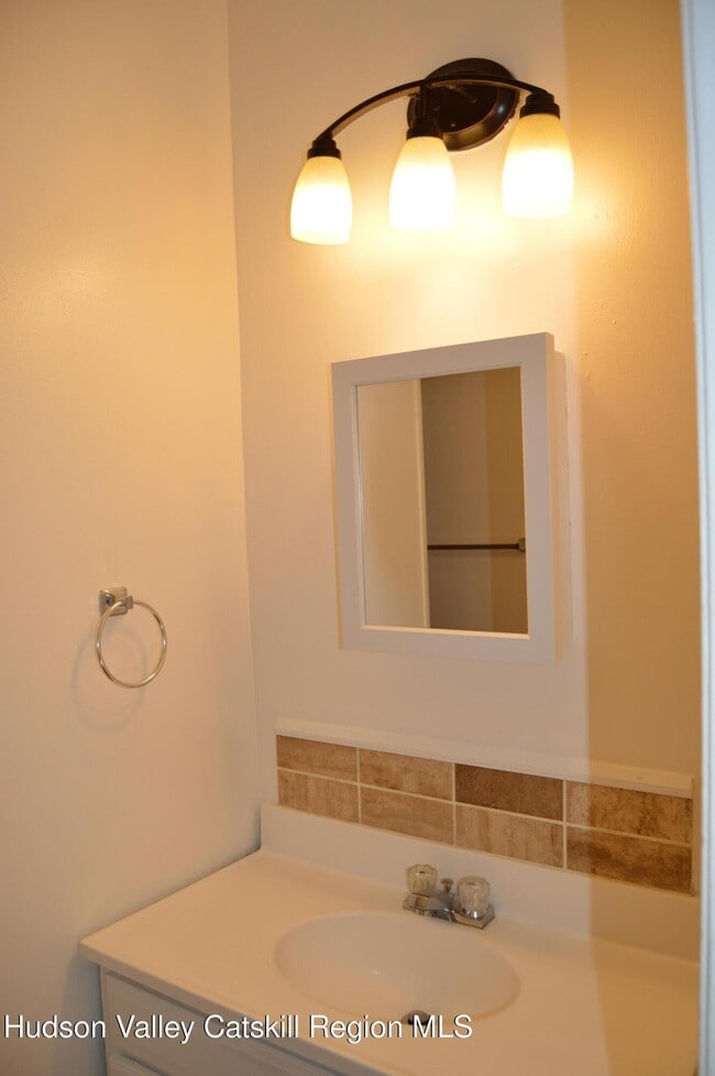 Building Photo - 202 Foxhall Ave