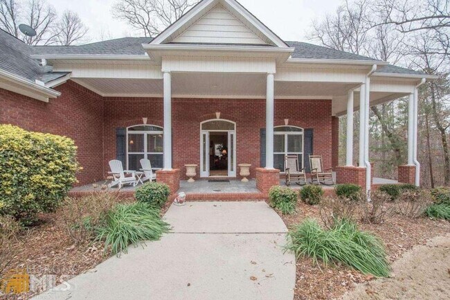 Foto del edificio - 7461 Capps Ferry Rd