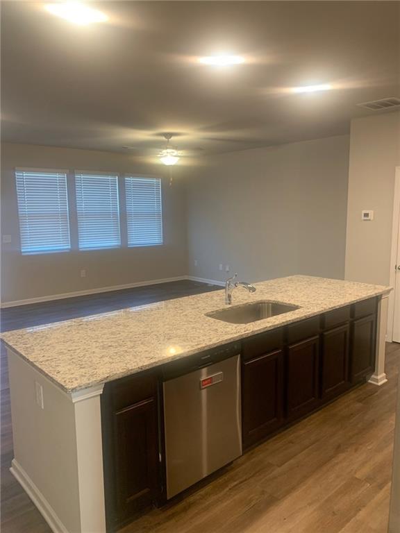 Foto del edificio - 206 Turner Ln