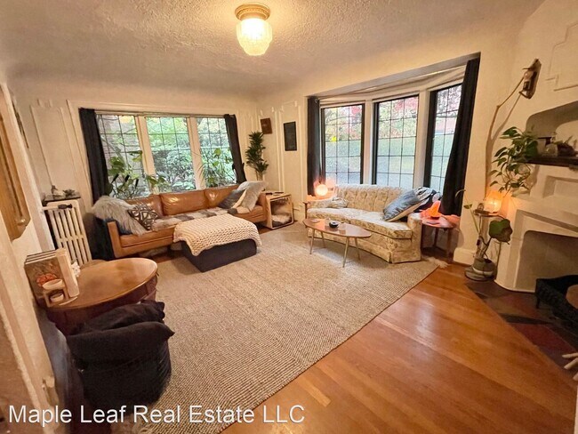 Building Photo - Studio, 1 bath House - 1101 17th Ave, Unit...