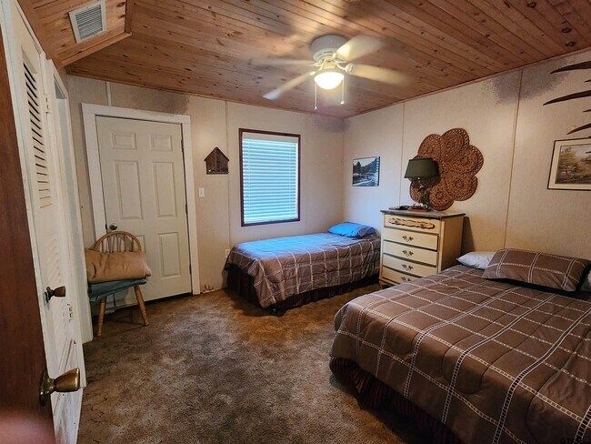 Foto del edificio - 845B CR 1987