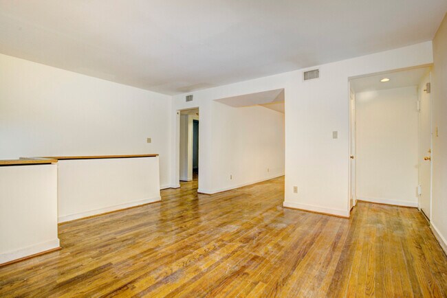 Foto del edificio - 2204 Washington Ave