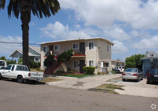 Foto del edificio - 901-923 E 2nd St