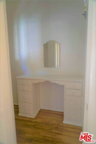 Building Photo - 4264 Degnan Blvd