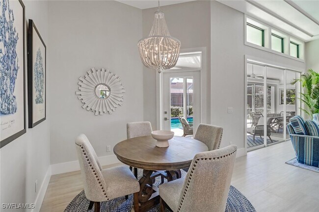 Foto del edificio - 28070 Winthrop Cir
