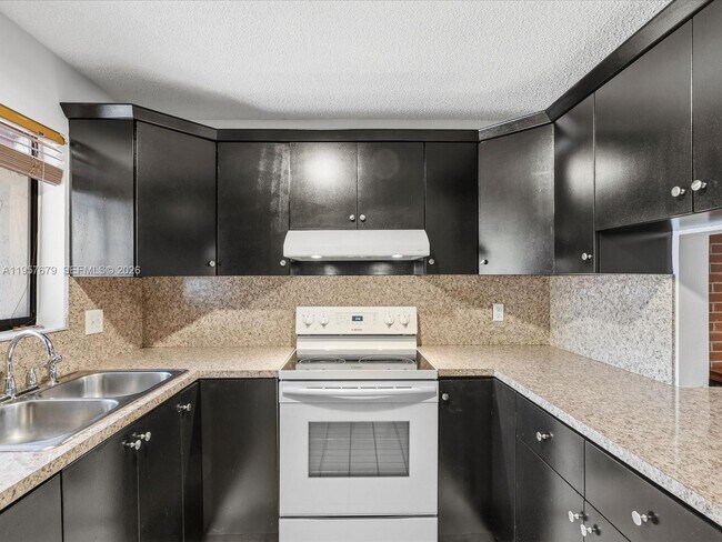 Foto del edificio - 5020 SW 40th Ave