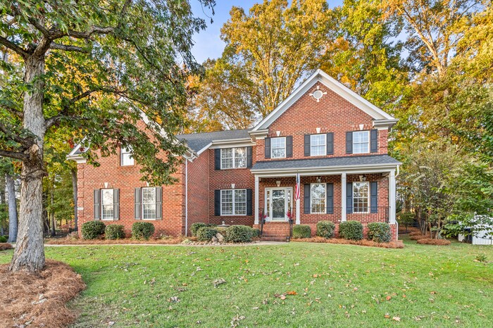 Foto principal - 10628 Devonshire Dr