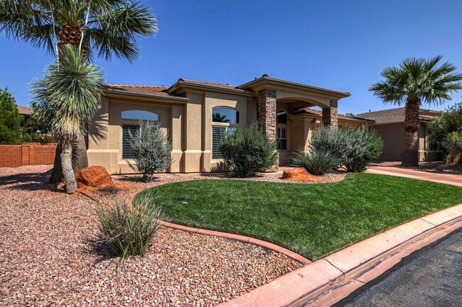 Building Photo - Paradise Canyon with Chuckwalla Trail Acce...