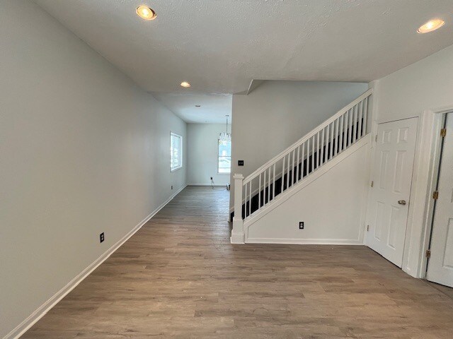 Foto del edificio - 934 W Garfield Ave