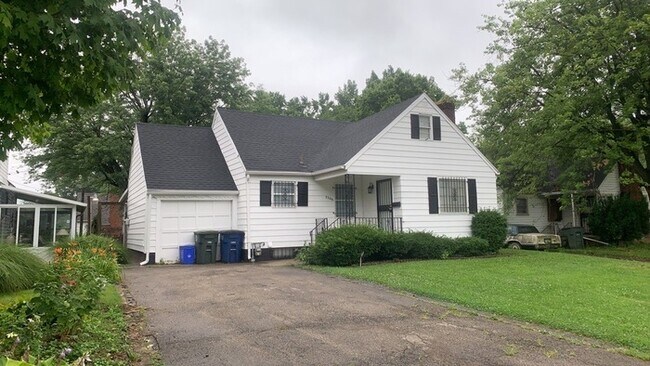 Building Photo - 3306 Otterbein Ave