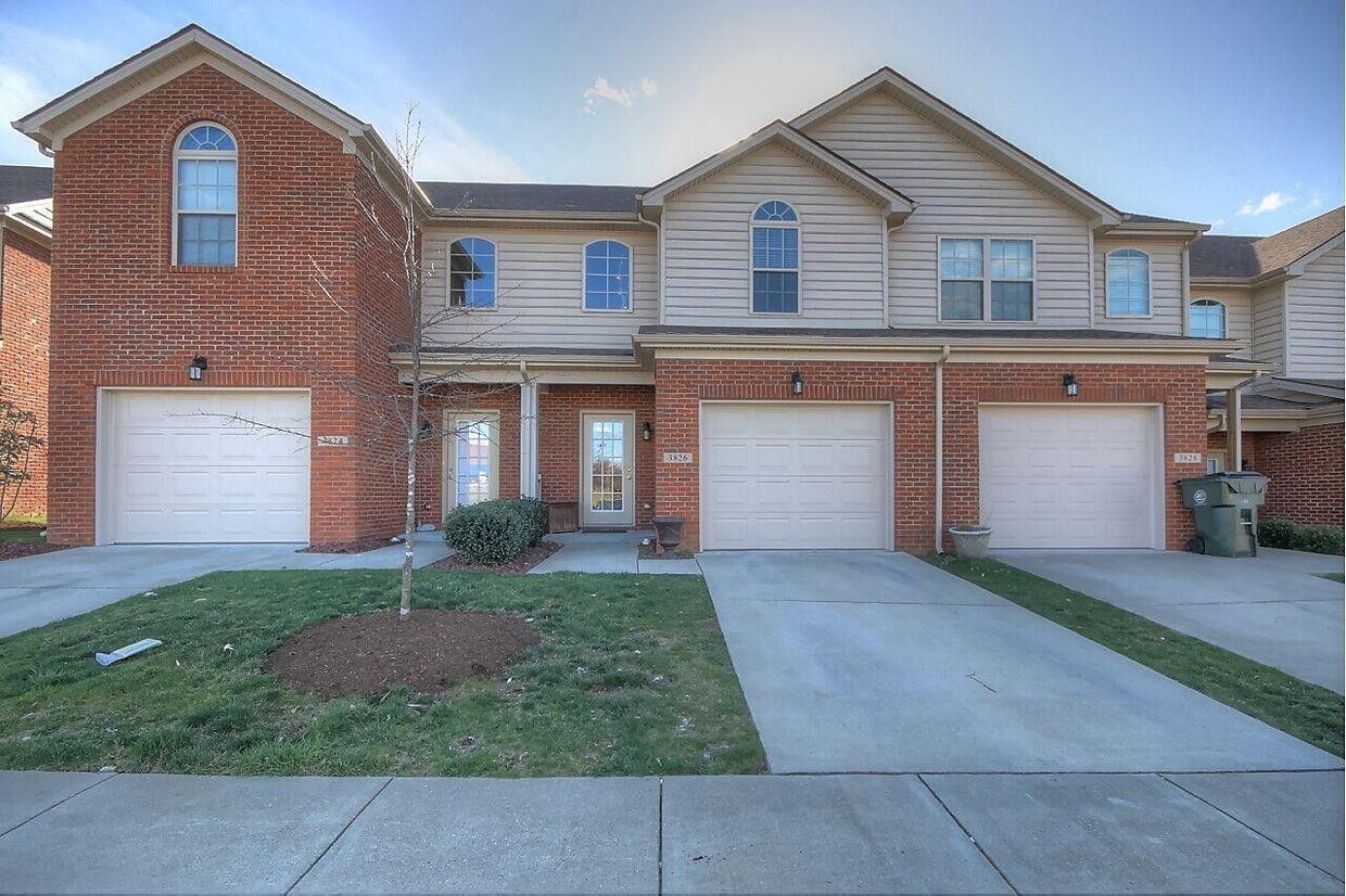3826 Nadia Ln, Lexington, KY 40514 Townhome Rentals in Lexington KY