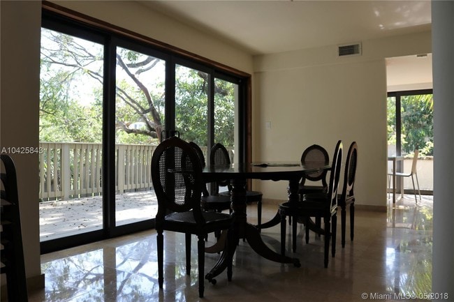 Building Photo - 3171 Via Abitare Way