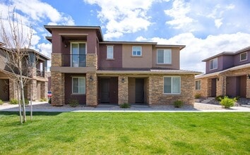 Building Photo - 1032 Arbor Rd
