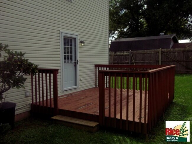 Foto del edificio - 1065 Forest St