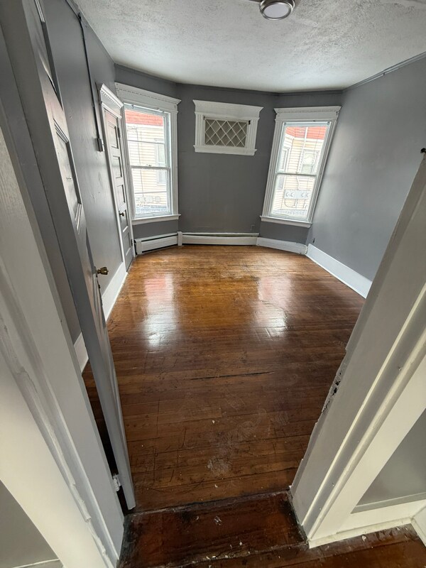 Building Photo - 27 Irving St