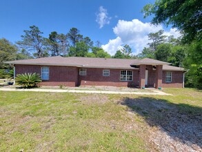 Building Photo - 6592 Codell St