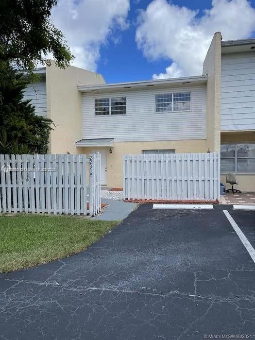 Foto principal - 22319 SW 103rd Ave