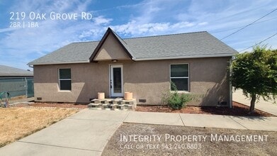 Building Photo - 219 Oak Grove Rd