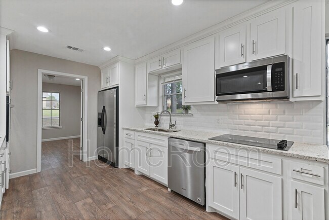 Foto del edificio - 1605 Meadowlane Terrace