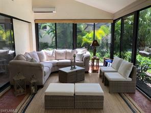 Foto del edificio - 131 Cypress View Dr