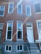 Building Photo - 2824 Parkwood Ave