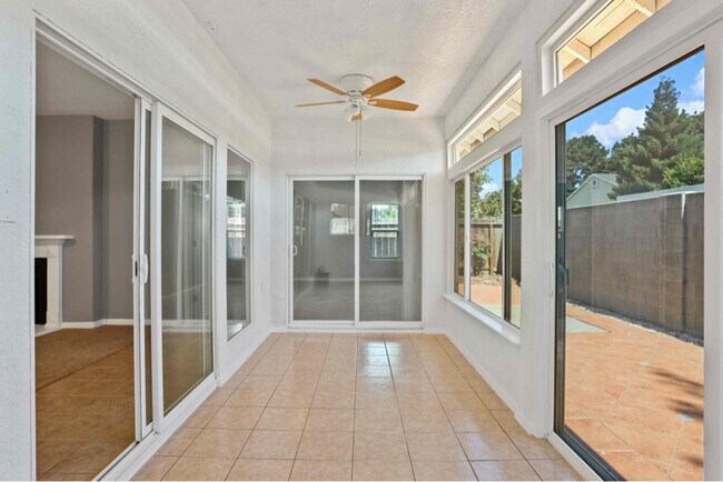 Building Photo - 2200 Perth Dr
