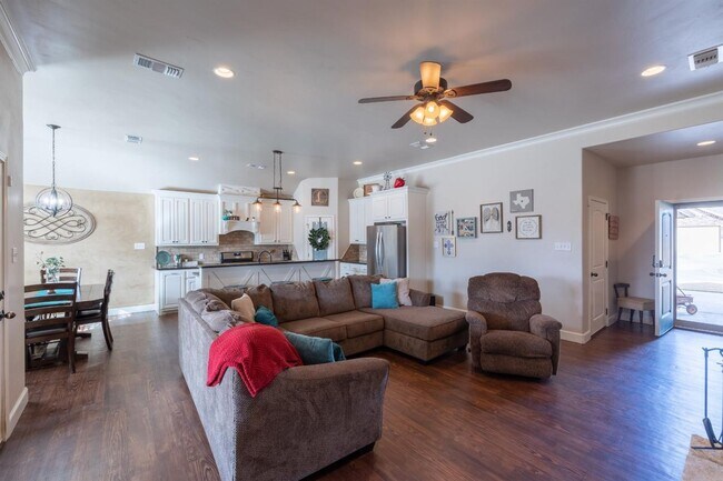 Foto del edificio - 7811 86th St