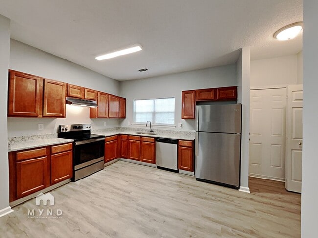 Building Photo - 2379 Coach Way