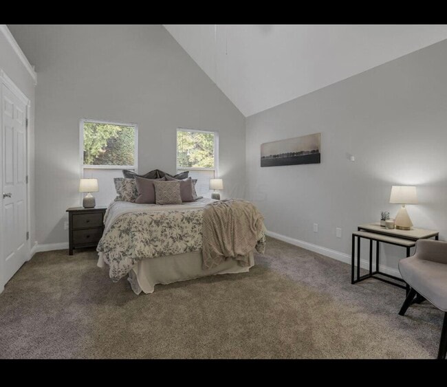 Building Photo - 1107 Highland St