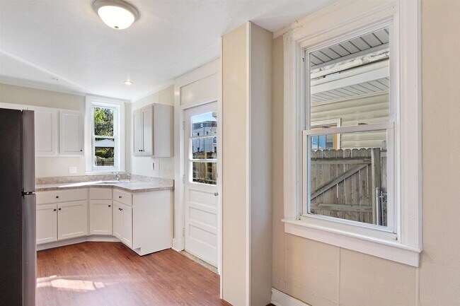 Foto del edificio - Lovely, renovated three bedroom, one and half bath in York City!