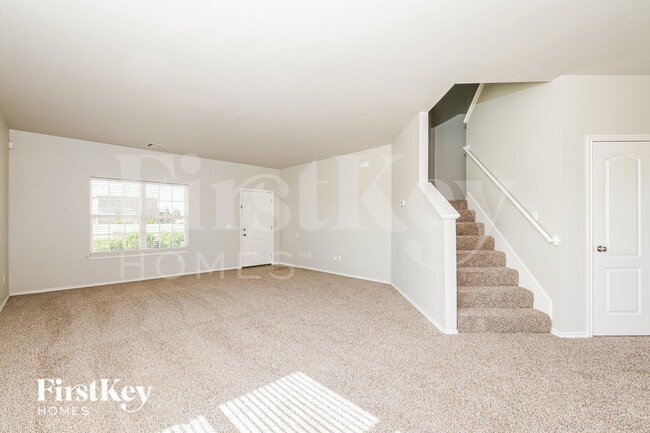 Building Photo - 1912 Dena Dr