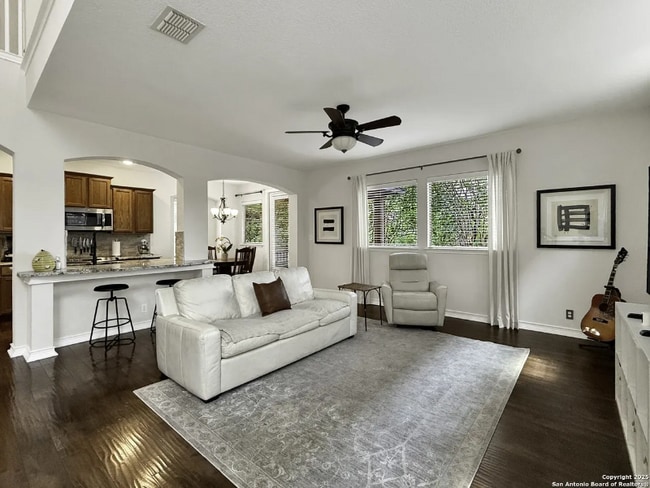 Building Photo - 1210 Cresswell Cove