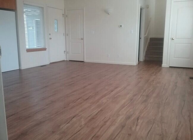 Foto del edificio - 824 S 8th St