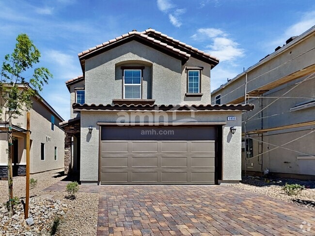 Building Photo - 5856 Vaes Dothrak St