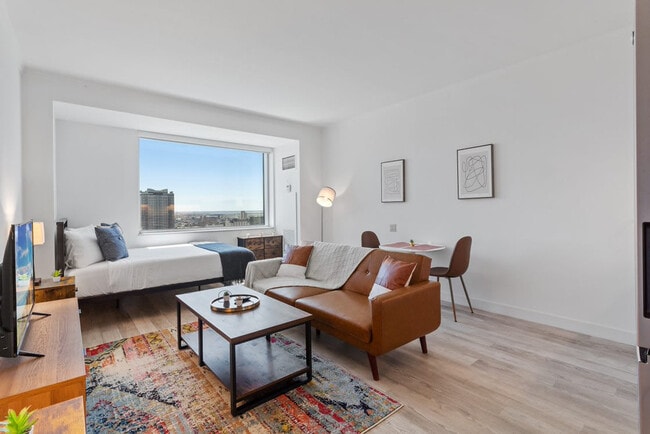 Building Photo - 810 Pacific Ave Building Photo - 810 Pacific Ave