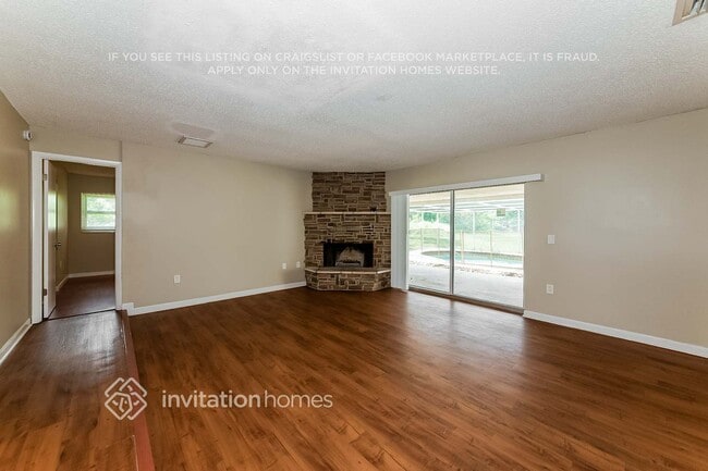 Building Photo - 7325 Claries Dr
