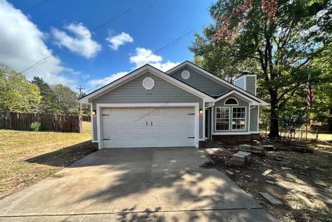 Building Photo - 108 Grand Maple Dr