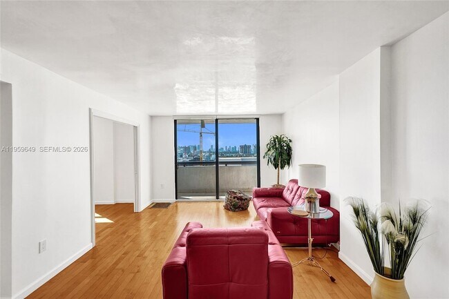 Foto del edificio - 1775 Washington Ave