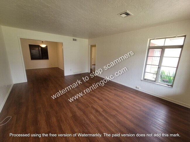 Foto del edificio - 3 OR 4 bed ready to go!
