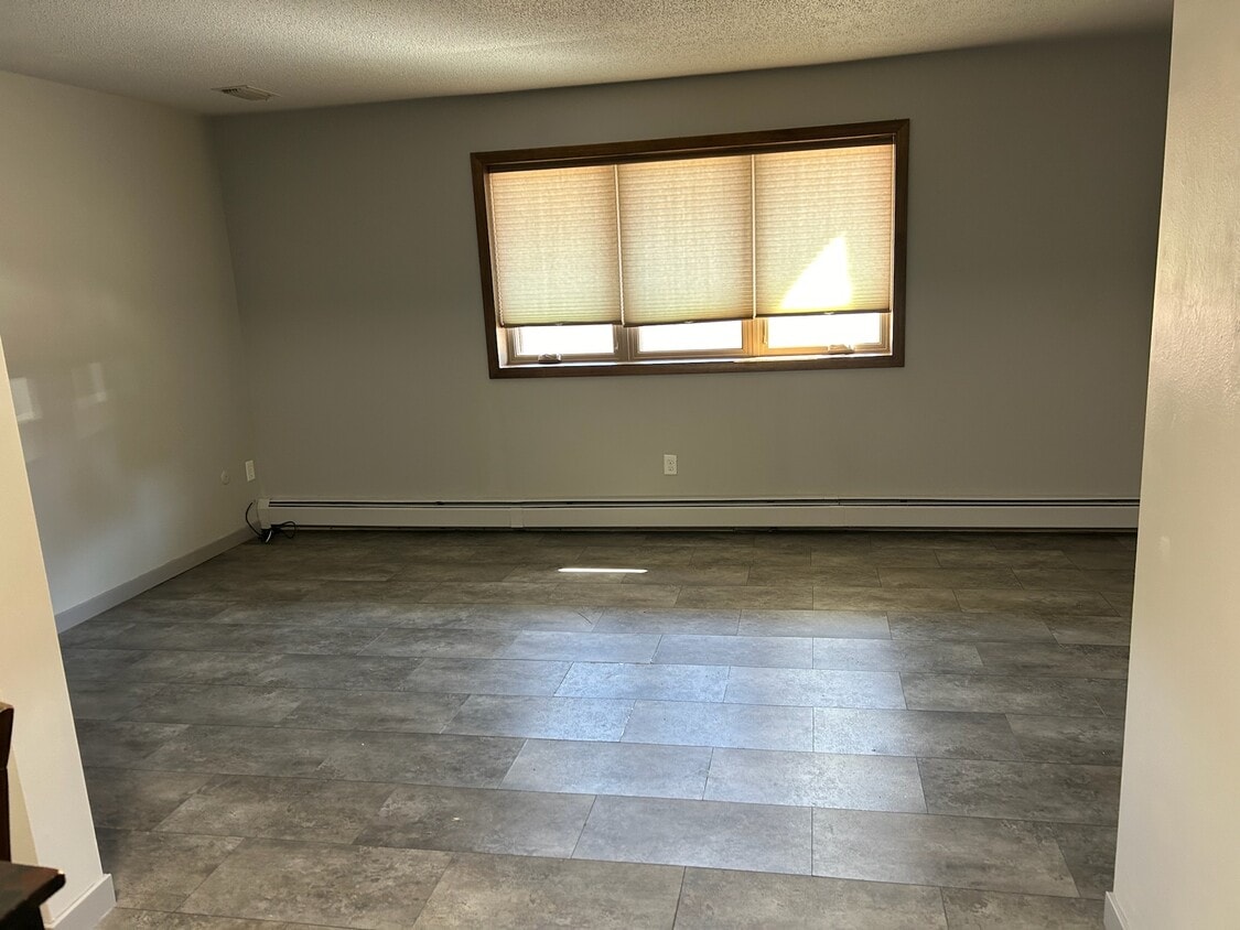 Building Photo - 3600 S Gateway Blvd