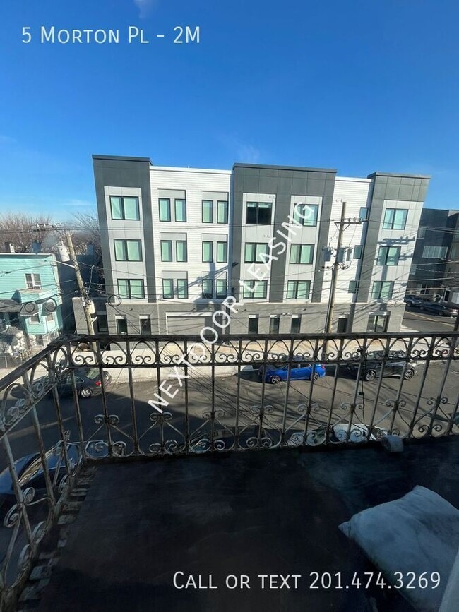 Foto del edificio - 5 Morton Pl