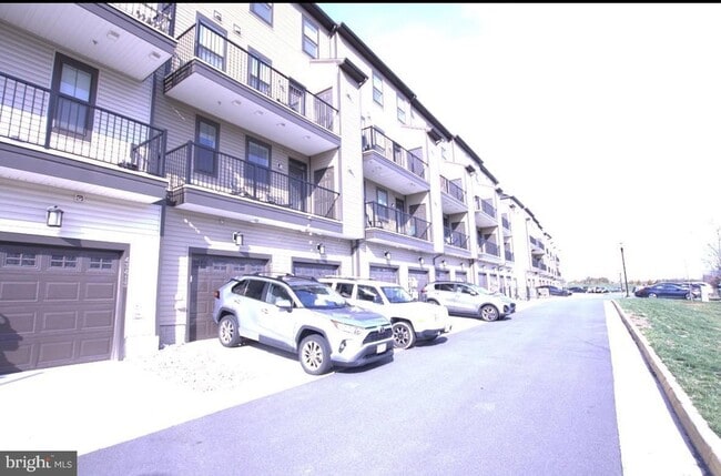 Photo - 43417 Stonewood Crossing Ter Townhome